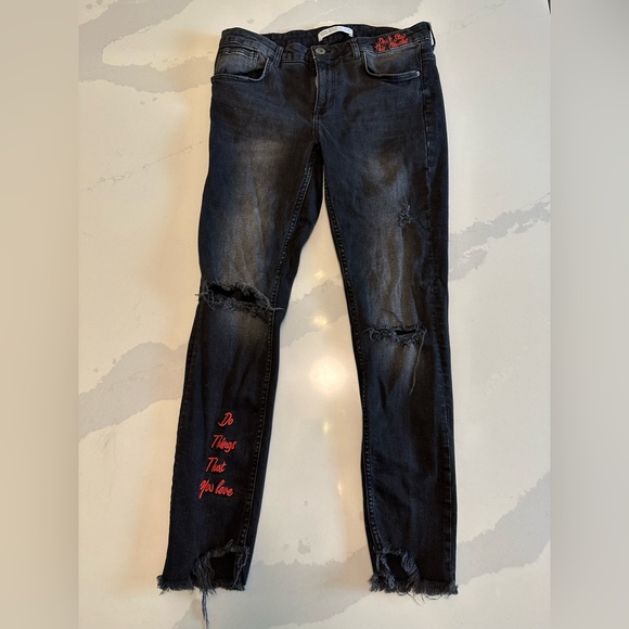 Zara Cropped Jeans - Picture 1 of 2